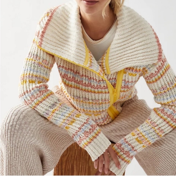 RARE Free People Solana Cardi Sweater Size Large NWOT - Picture 8 of 16